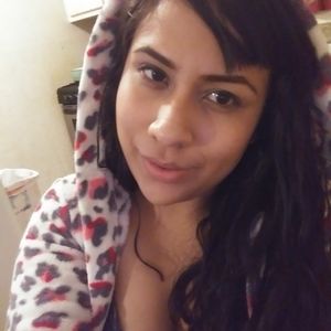 Meet your Posher, Edith